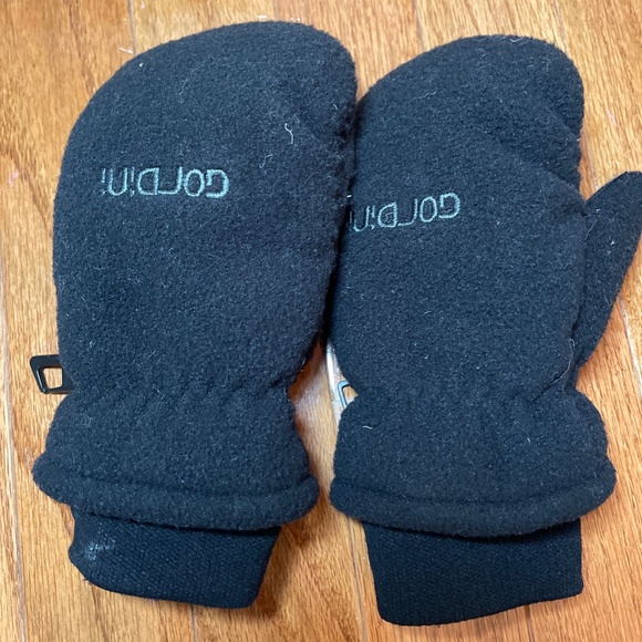 Kids Touchscreen Gloves and Waterproof Mittens - Picture 4 of 6